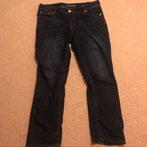 LIKE NEW Plus size jeans - MAURICES brand size 12